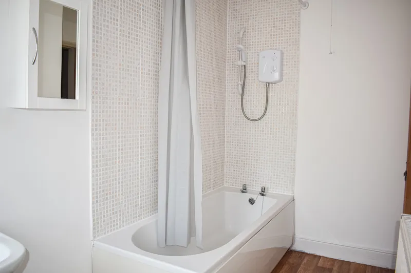Homely 3 Bed Student House // Aug 2026 - Image 7